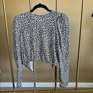 AFRM OPEN BACK Floral Black and White Women's Top